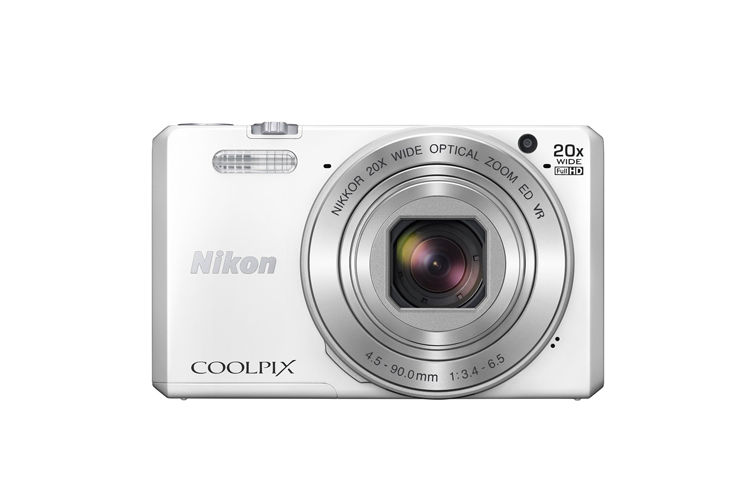Nikon Coolpix S7000