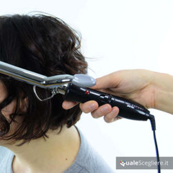 Come usare l'arricciacapelli sui capelli corti?