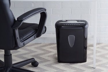 Come scegliere il distruggi documenti: guida all'acquisto