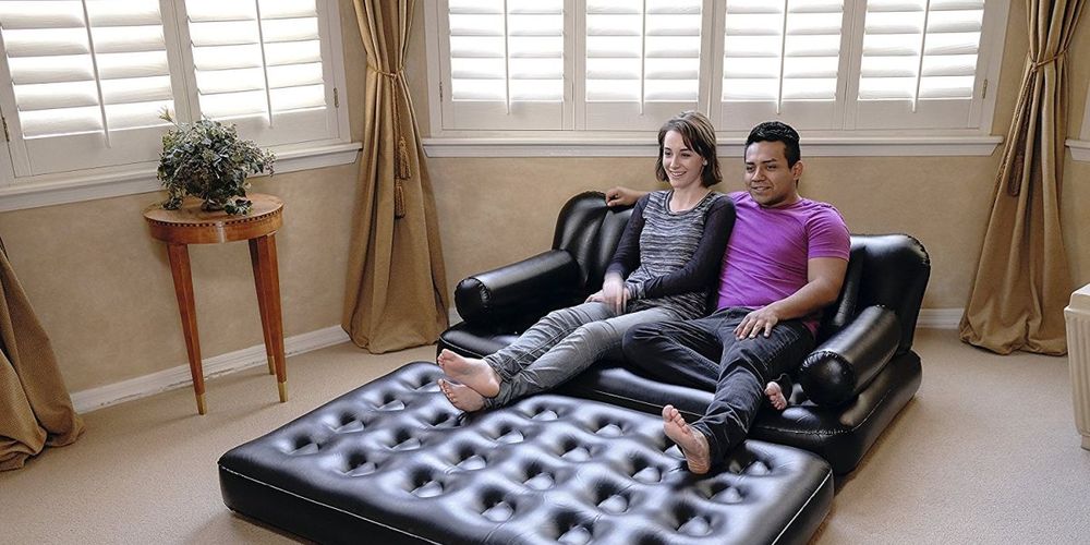 Come scegliere il divano gonfiabile: guida all'acquisto