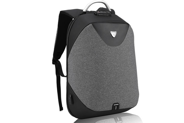 Arctic Hunter B0208