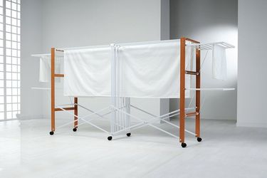 Come scegliere lo stendibiancheria: guida all'acquisto