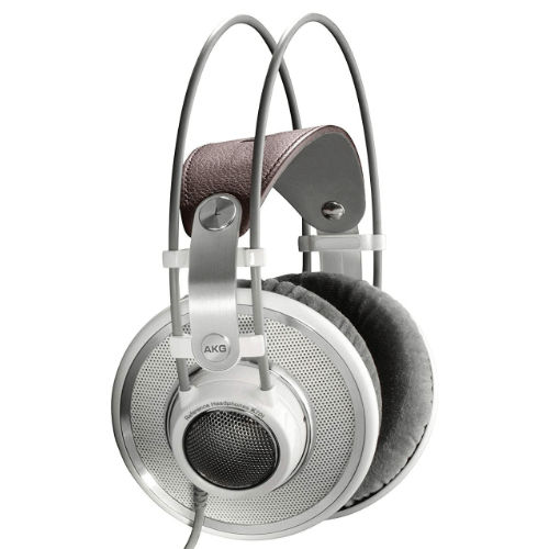AKG K701