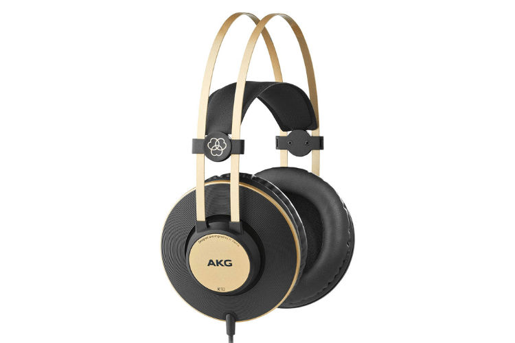 AKG K92