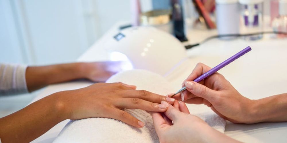 Come scegliere l'aspiratore unghie: guida 2025