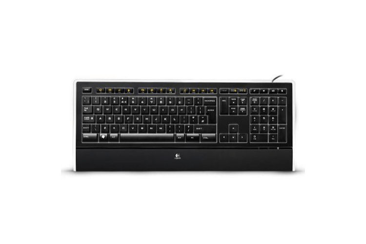 Logitech Illuminated K740