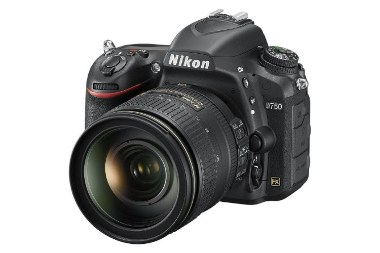 Nikon D750 Nikkor 24-120 VR