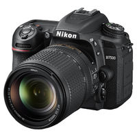 Nikon D7500 Nikkor 18-140 VR