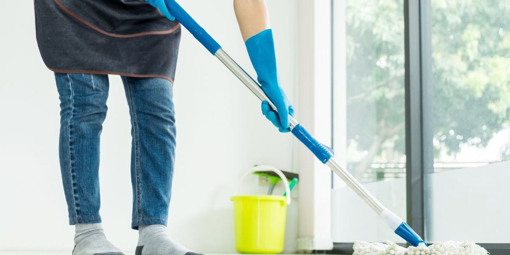 Come scegliere il detersivo pavimenti: guida 2025
