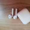 Apple AirPods 2