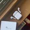 Apple AirPods 2
