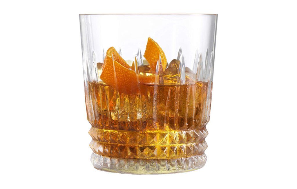 Guida definitiva al Rum  Origini, tipi di rum e cocktail famosi – SPIRITO  COCKTAILS