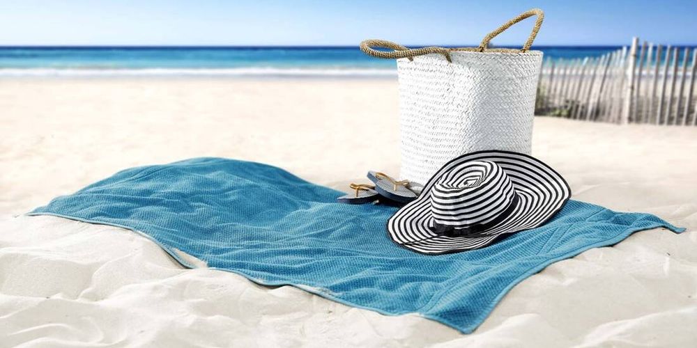 Come scegliere il telo mare: guida all'acquisto