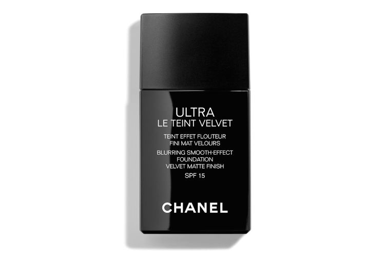 Chanel Ultra Le Teint Velvet