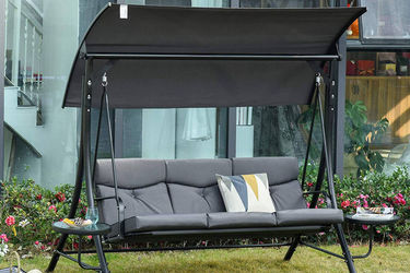 Come scegliere il dondolo da giardino: guida all'acquisto