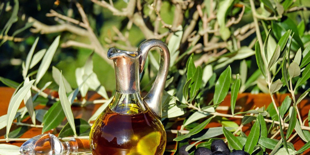 Come scegliere l'olio EVO: guida 2025