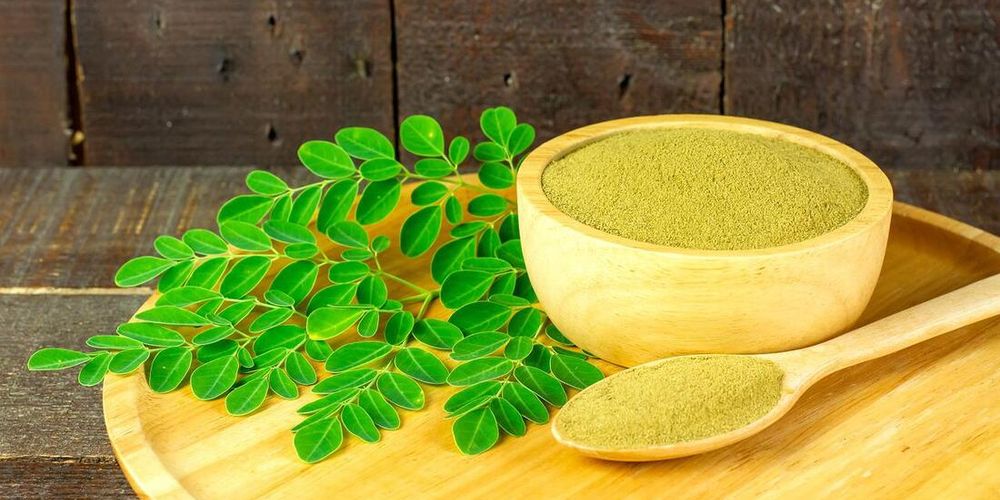 Come scegliere l'integratore di moringa: guida 2025