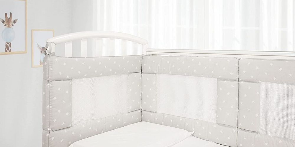 Come scegliere il paracolpi lettino: guida all'acquisto