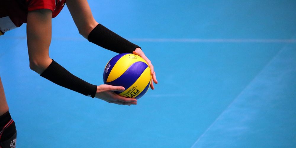 Come scegliere il pallone da pallavolo: guida all'acquisto