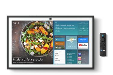 Amazon ha presentato Echo Show 21 ed Echo Show 15