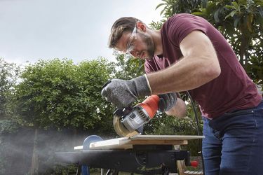 Come scegliere la smerigliatrice angolare