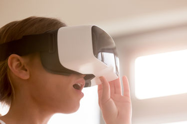 Come scegliere i visore VR: guida 2025