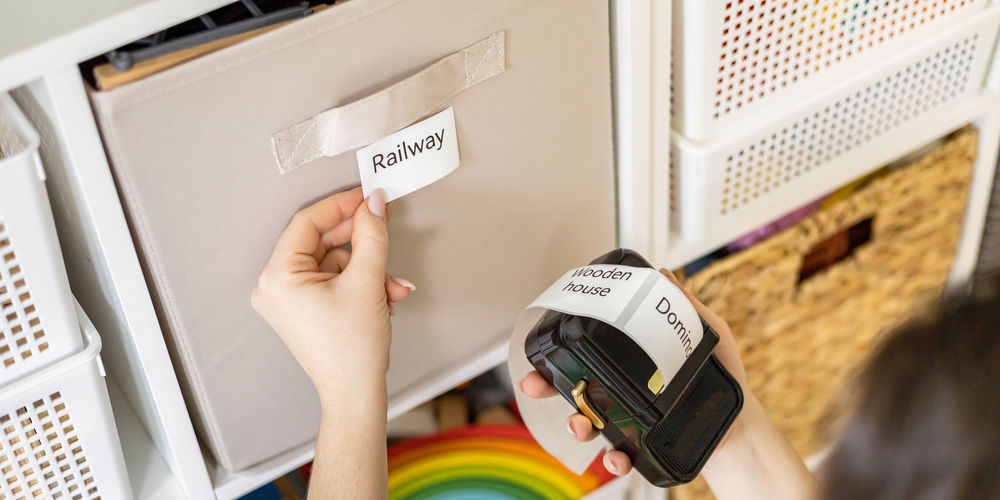 Come scegliere l'etichettatrice: guida all'acquisto