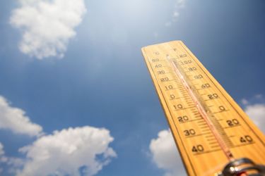 Estate 2025: l’86% degli italiani percepisce un caldo anomalo. Per 6 su 10 la causa è il cambiamento climatico