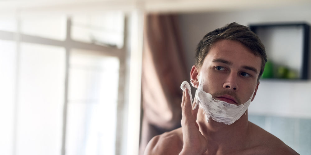 Come scegliere la schiuma da barba: guida all'acquisto