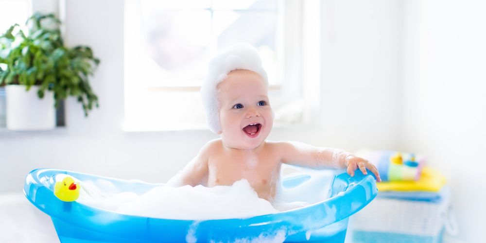 Come scegliere la vaschetta bagnetto: guida all'acquisto