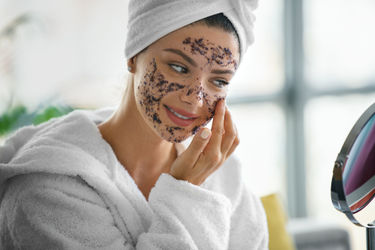 Scrub viso: guida all'acquisto