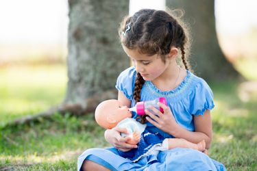Come scegliere la bambola: guida all'acquisto