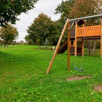 Immagine esemplicativa per 'I fattori decisivi per la scelta dell&rsquo;altalena da giardino'