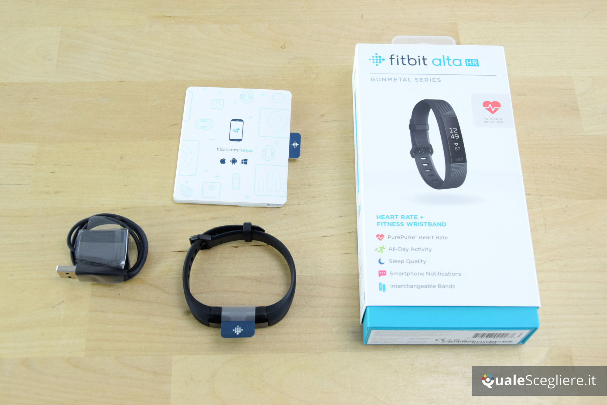Fitbit alta HR attività Tracker con cinturino generico di piccole dimensioni . senza caricabatterie 