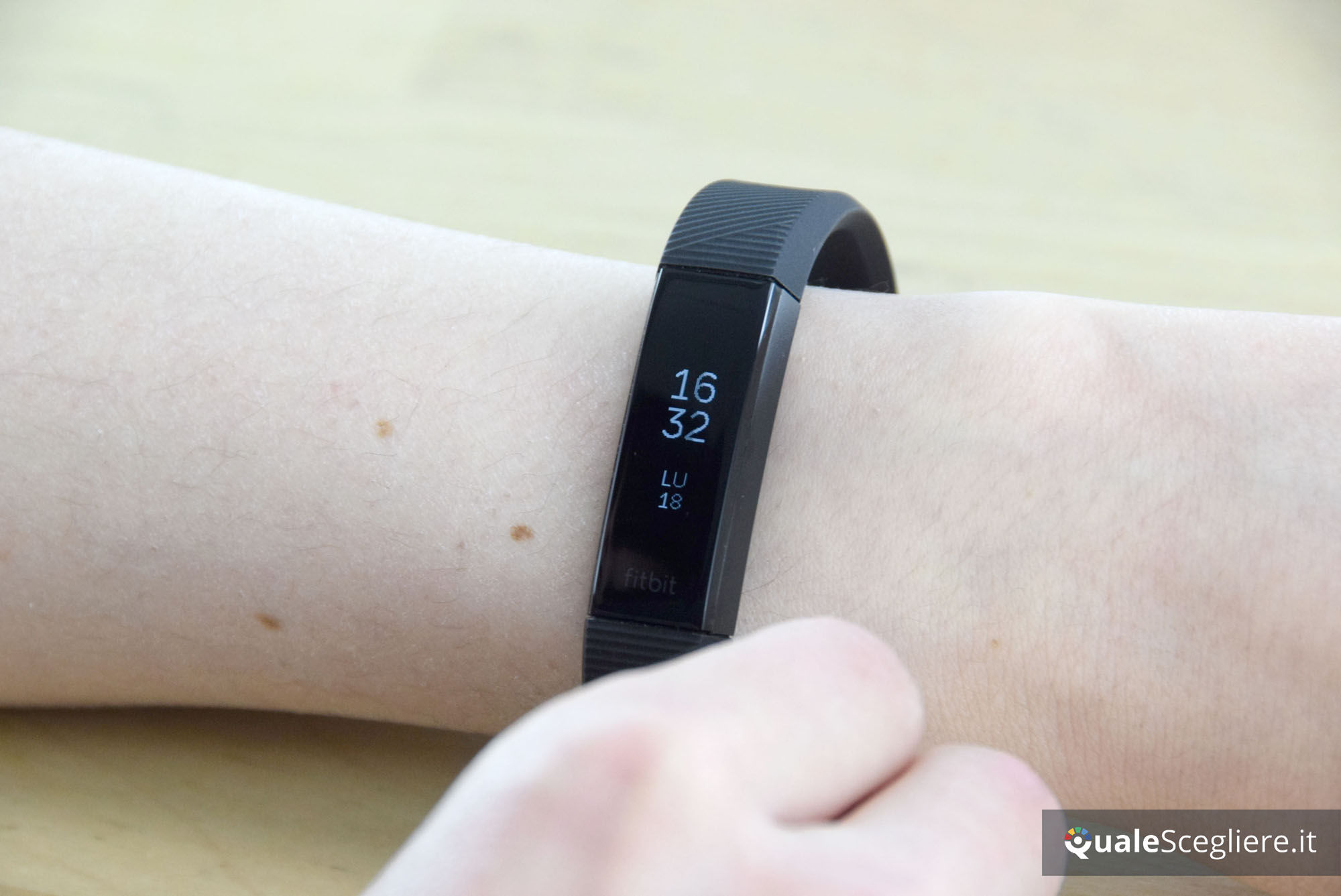 Fitbit Alta HR