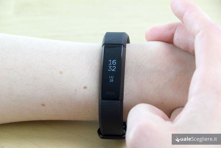 Fitbit Alta HR