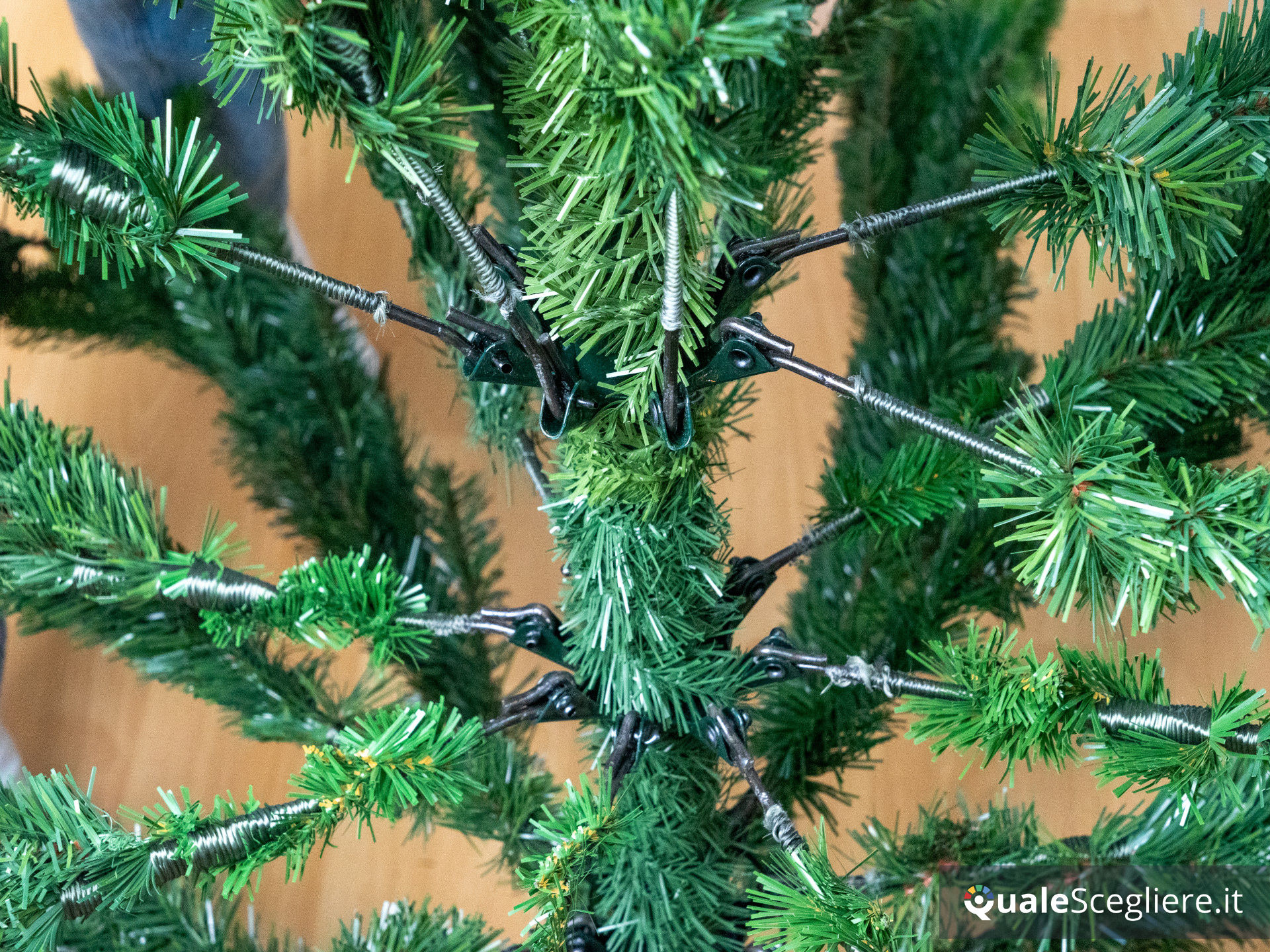 Giulia Grillo Albero di Natale Folto Verde 210 cm