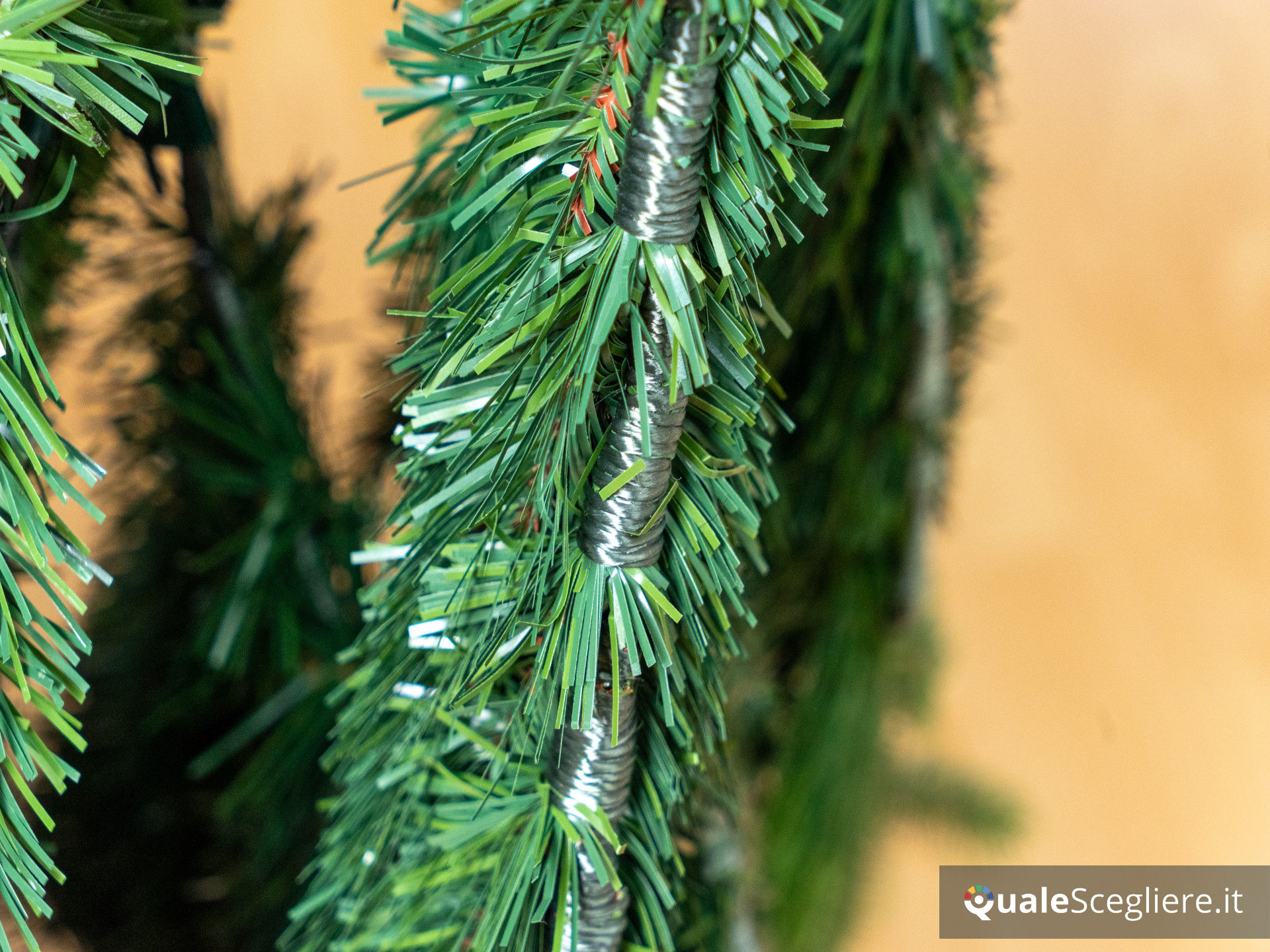 Giulia Grillo Albero di Natale Folto Verde 210 cm