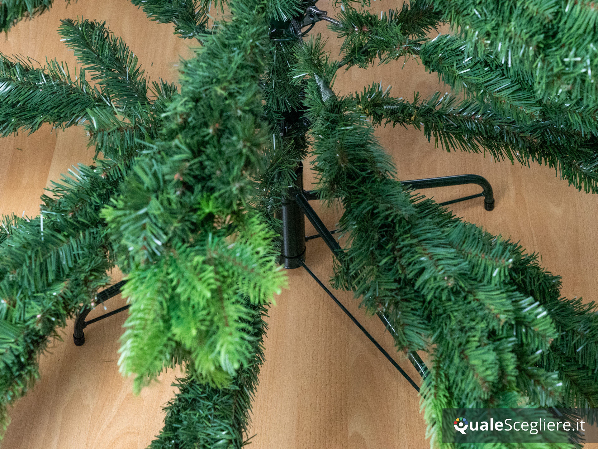 Giulia Grillo Albero di Natale Folto Verde 210 cm