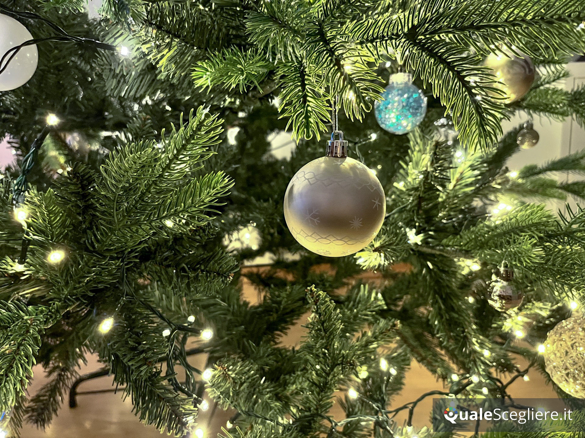 Giulia Grillo Albero di Natale Folto Verde 210 cm