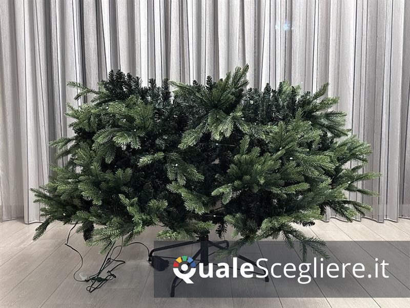 Giulia Grillo Albero di Natale Mille e un Abete 210 cm