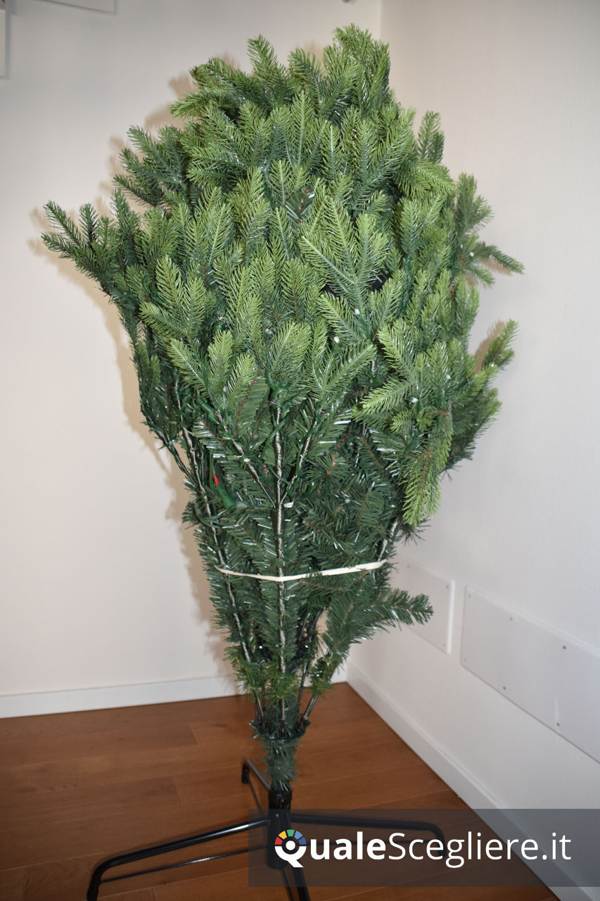 Giulia Grillo Albero di Natale Mille e un Abete 210 cm
