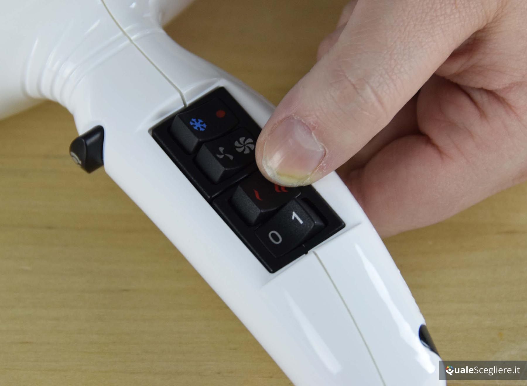 Babyliss 6100E Pro Digital Compact