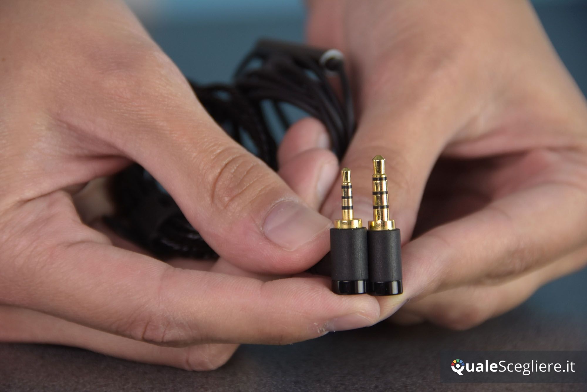 FiiO FH1