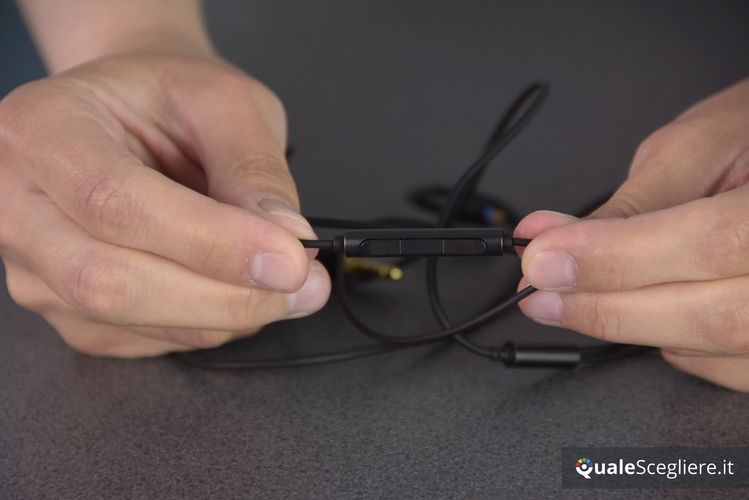 FiiO FH1
