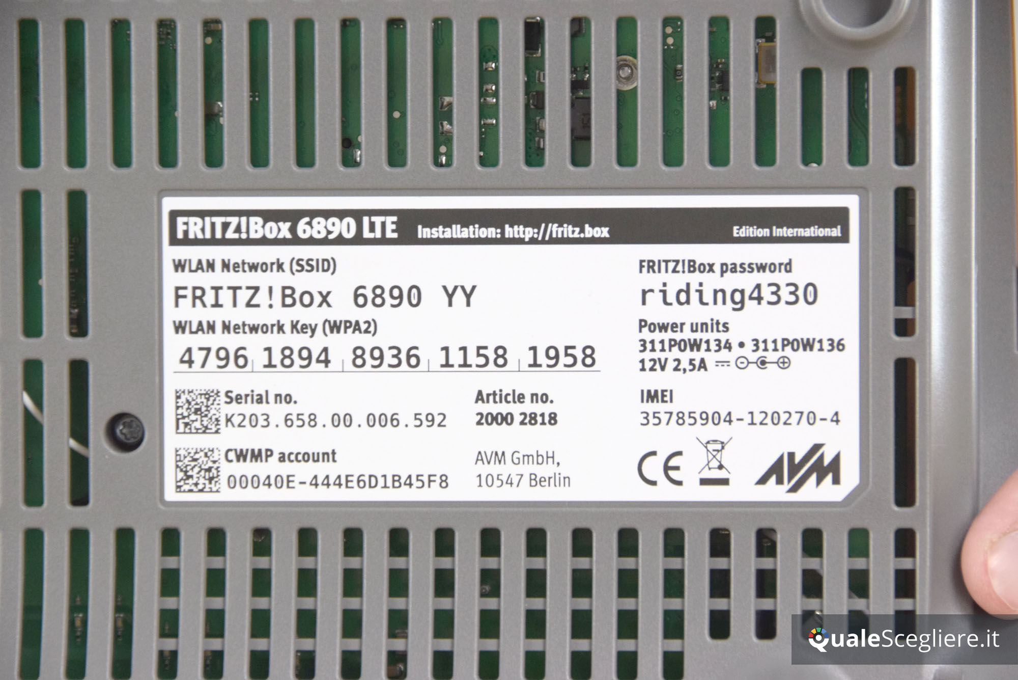 AVM Fritz!Box 6890 LTE