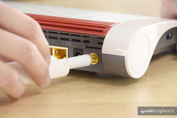 AVM Fritz!Box 6890 LTE