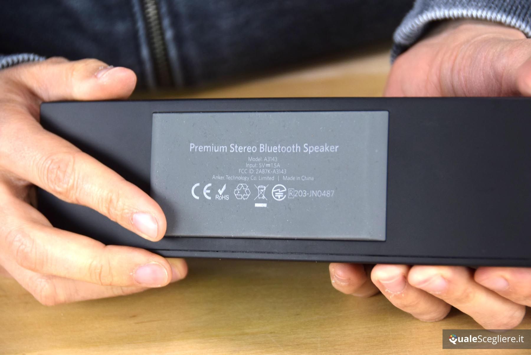 Anker A3143