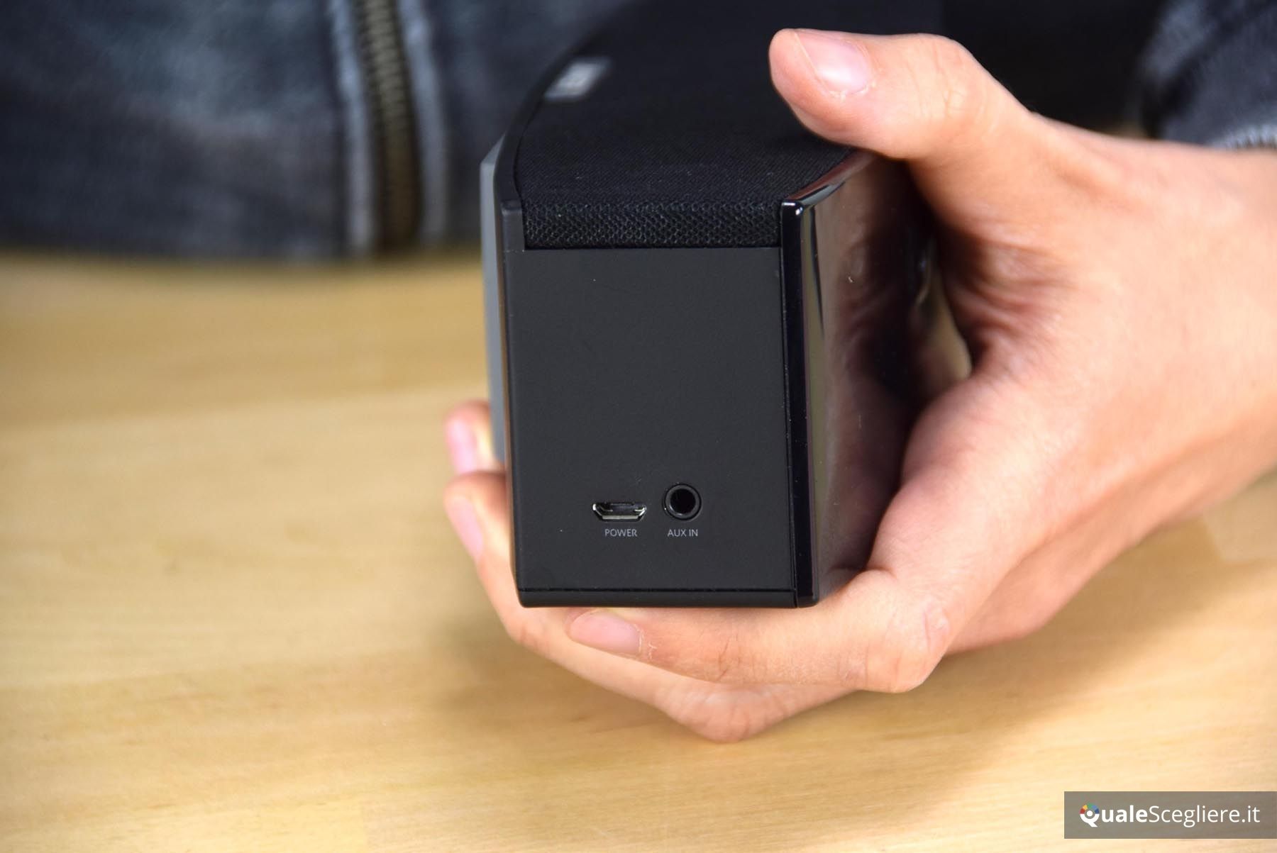 Anker A3143