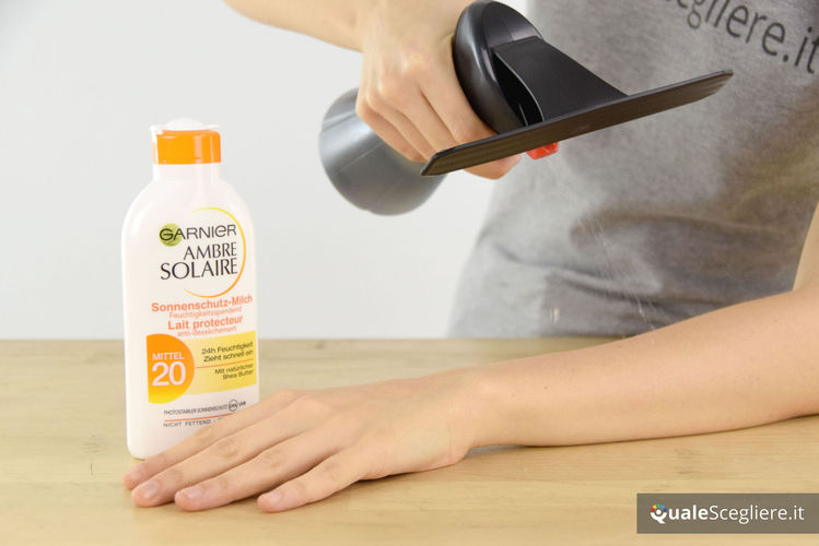 Garnier Ambre Solaire Ultra-Idratante SPF 20